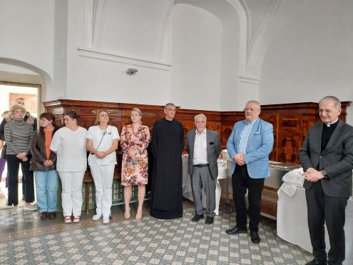 Riaditeľ našej nemocnice počas svojho príhovoru.